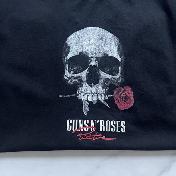 Primitive X Skateboarding Guns N' Roses Don’t Cry Tee Shirt Black Size L Graphic - Picture 5 of 7